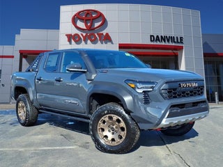 2026 Toyota Tacoma i-FORCE MAX Tacoma Trailhunter