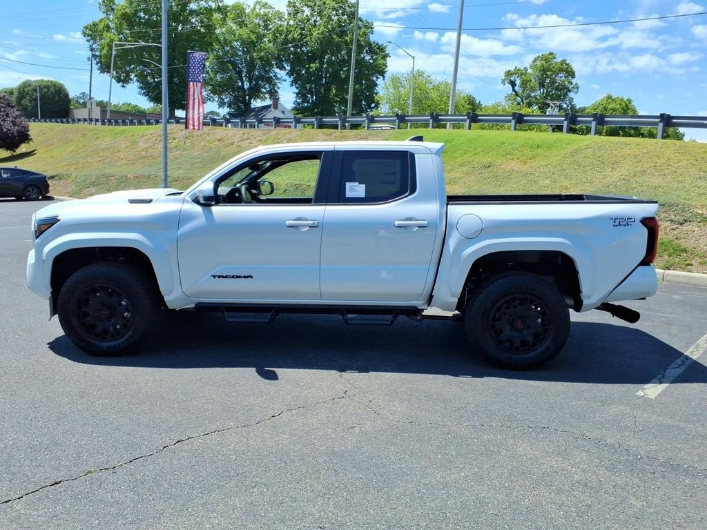 2026 Toyota Tacoma i-FORCE MAX Tacoma TRD Sport
