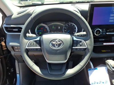 2026 Toyota Highlander Hybrid XLE