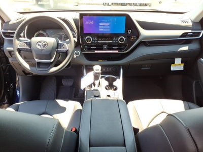 2026 Toyota Highlander Hybrid XLE