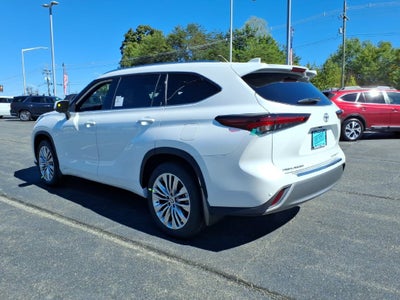 2026 Toyota Highlander Platinum