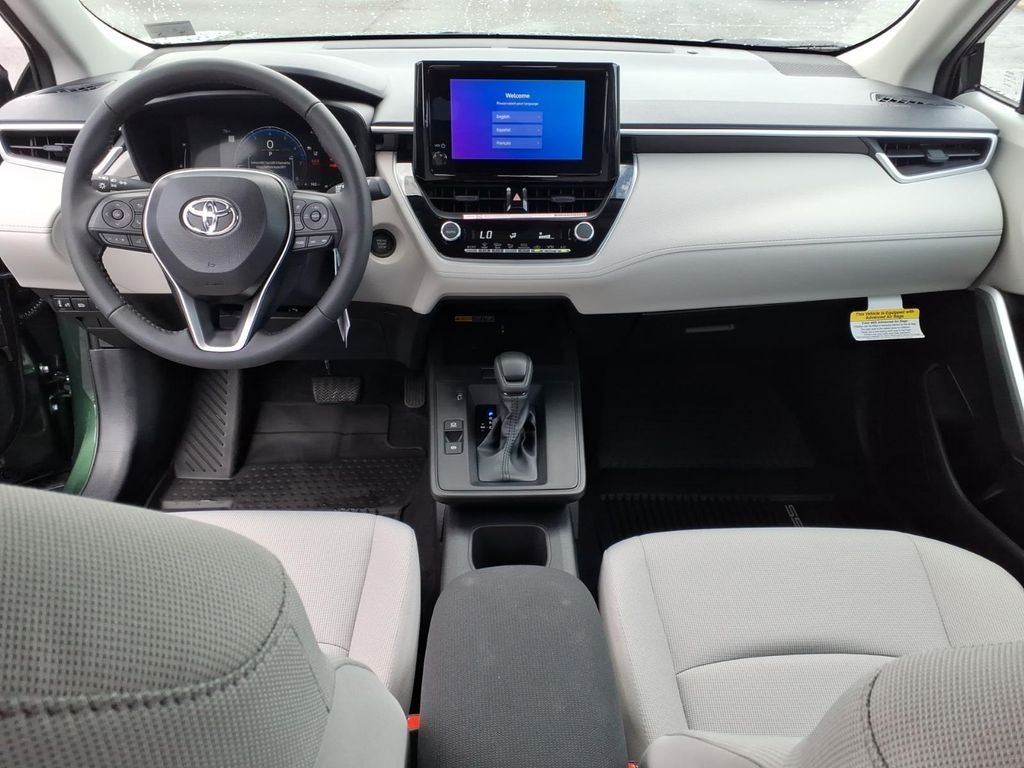 2026 Toyota Corolla Cross LE