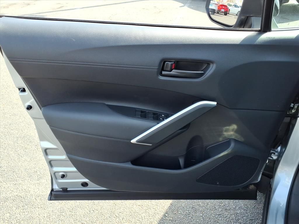 2026 Toyota Corolla Cross Hybrid SE