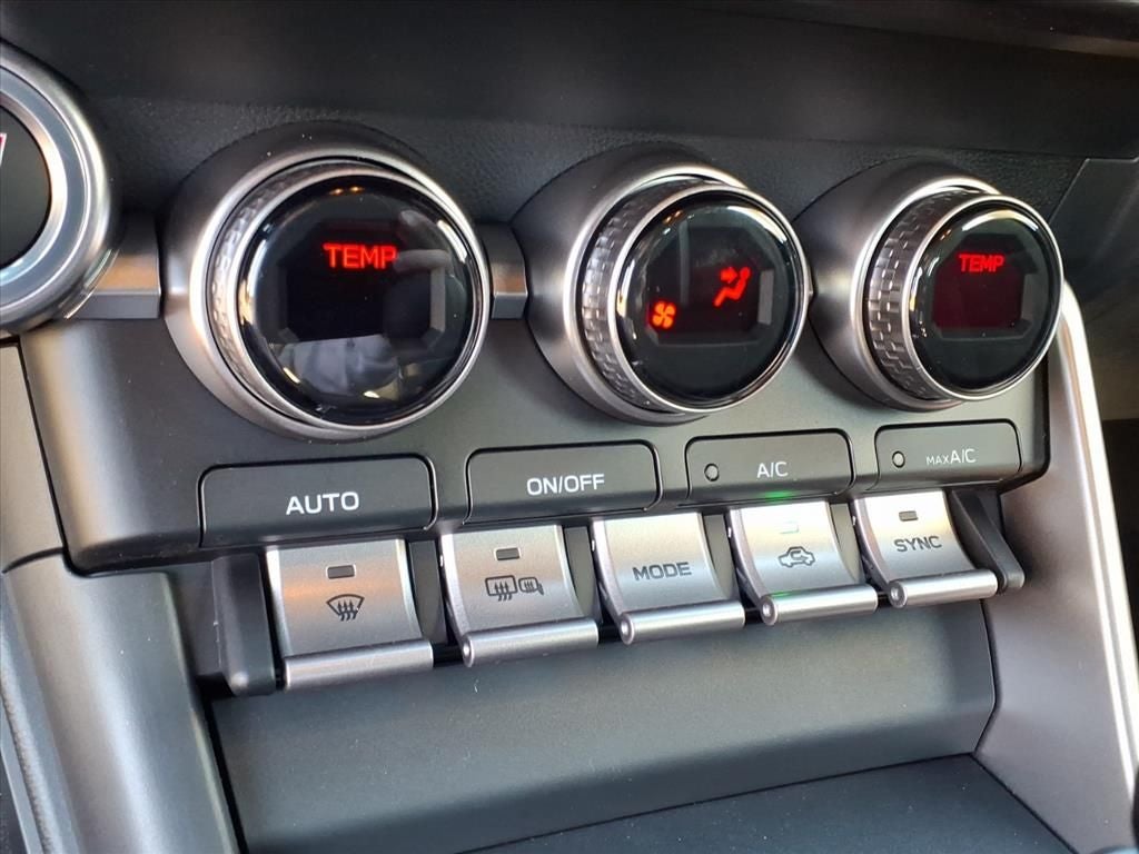 2026 Toyota GR86 Premium MT