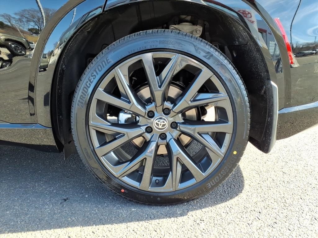 2026 Toyota Toyota Crown Signia Limited