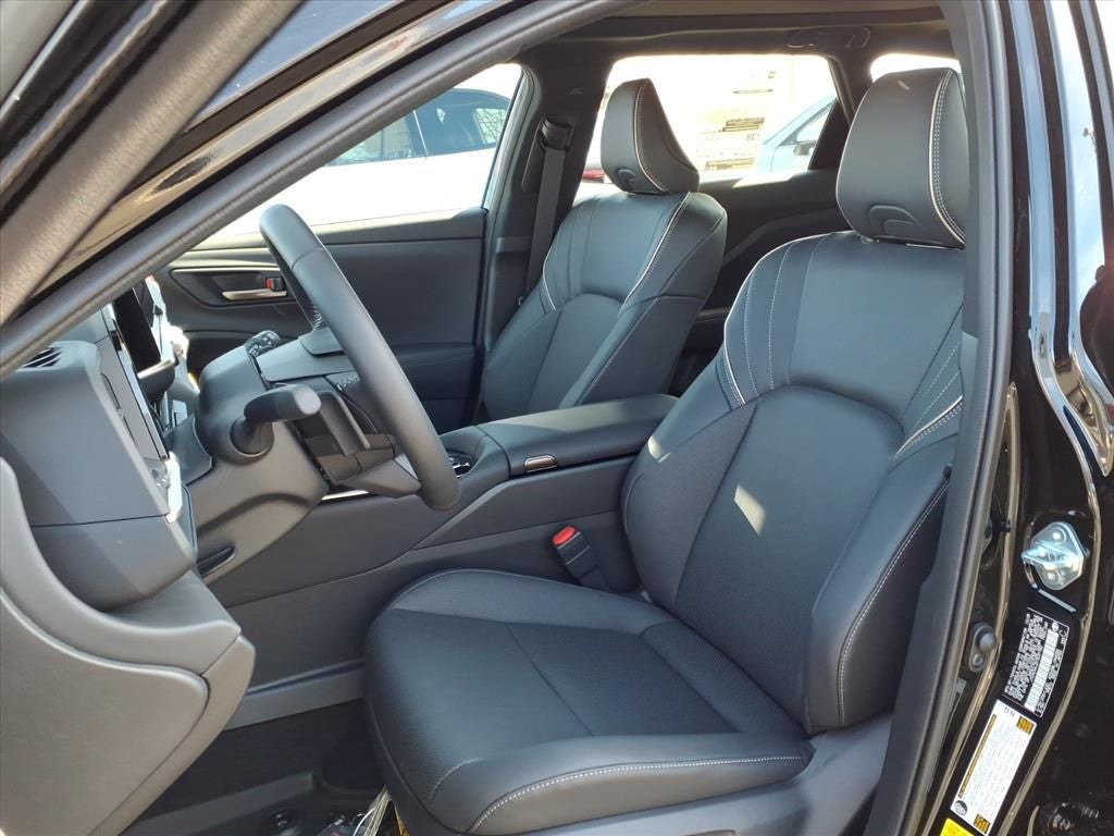 2026 Toyota Toyota Crown Signia Limited