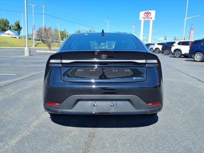 2026 Toyota Prius Plug-in Hybrid SE