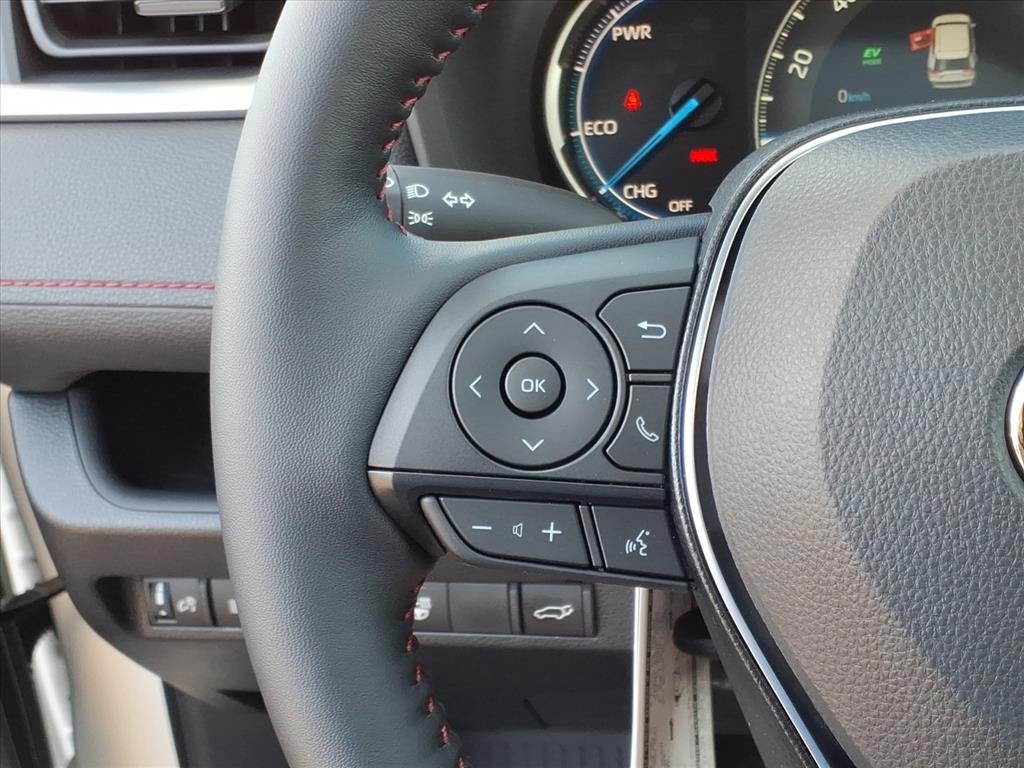 2025 Toyota RAV4 Plug-in Hybrid SE