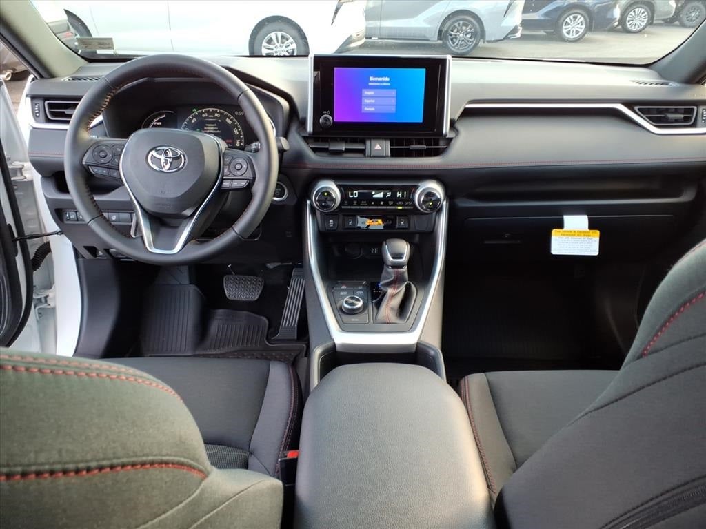 2025 Toyota RAV4 Plug-in Hybrid SE