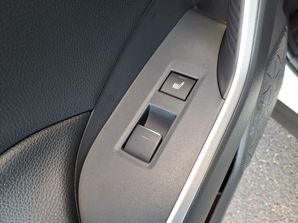 2025 Toyota RAV4 Plug-in Hybrid SE